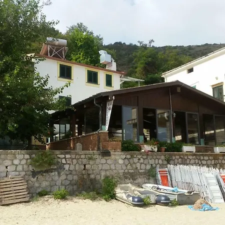 Casa de hóspedes O Guarracino 3*